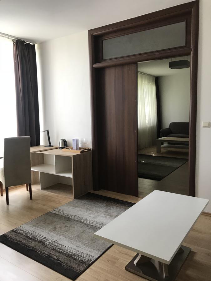 River View Residence Братислава Экстерьер фото