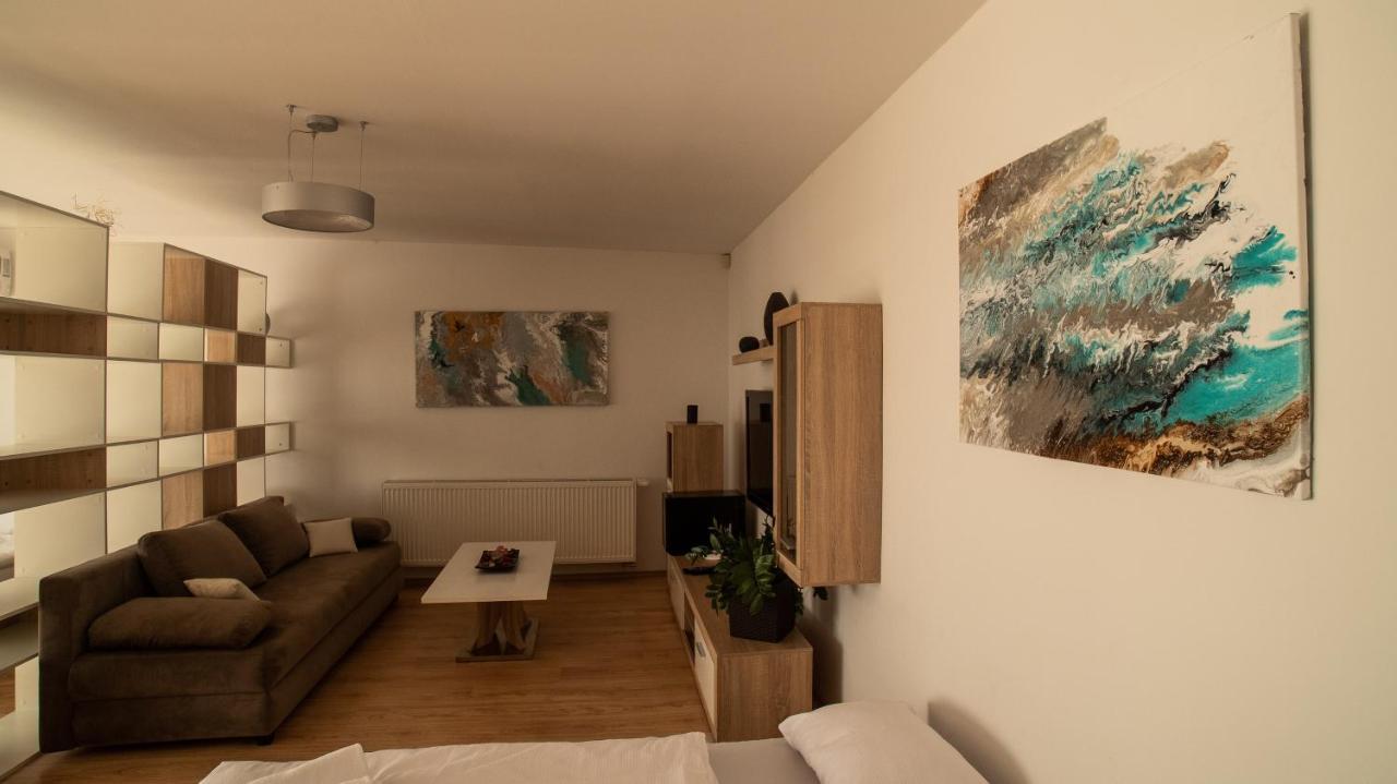 River View Residence Братислава Экстерьер фото