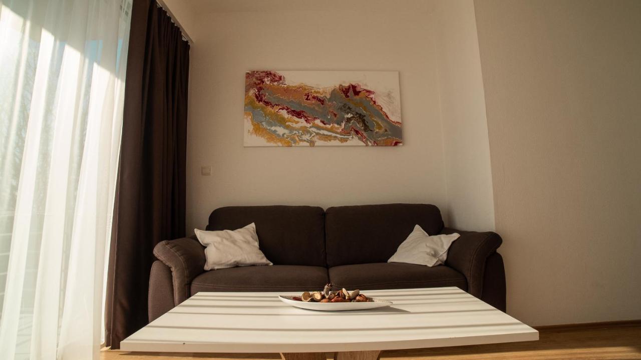 River View Residence Братислава Экстерьер фото